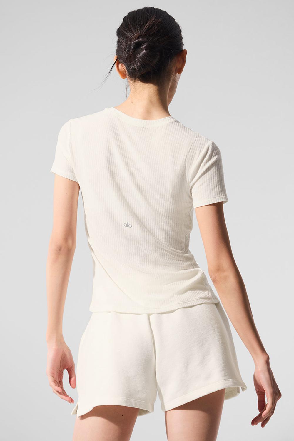 Ivory Women Alo Yoga Ribbed Sea Coast Tee | Australia  85123-UWQE