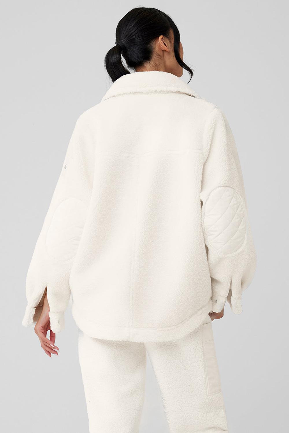 Ivory Women Alo Yoga Sherpa Edge Shacket Jacket | Australia  60829-OMHD