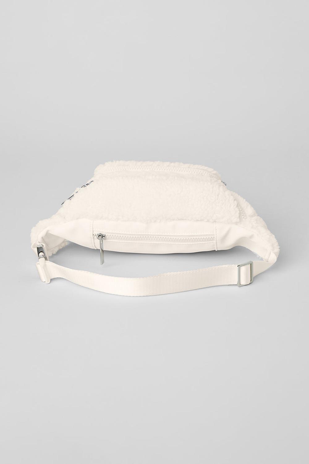 Ivory Women Alo Yoga Sherpa Explorer Fanny Pack Bum Bags | Australia  94726-OHPF