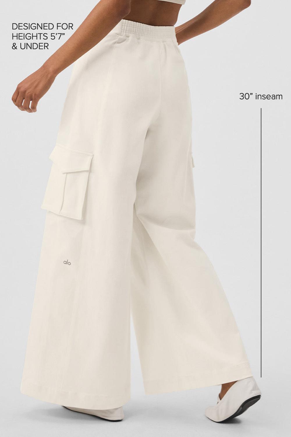 Ivory Women Alo Yoga Show Off Cargo Wide Leg (Regular) Pant | Australia  30975-FARX