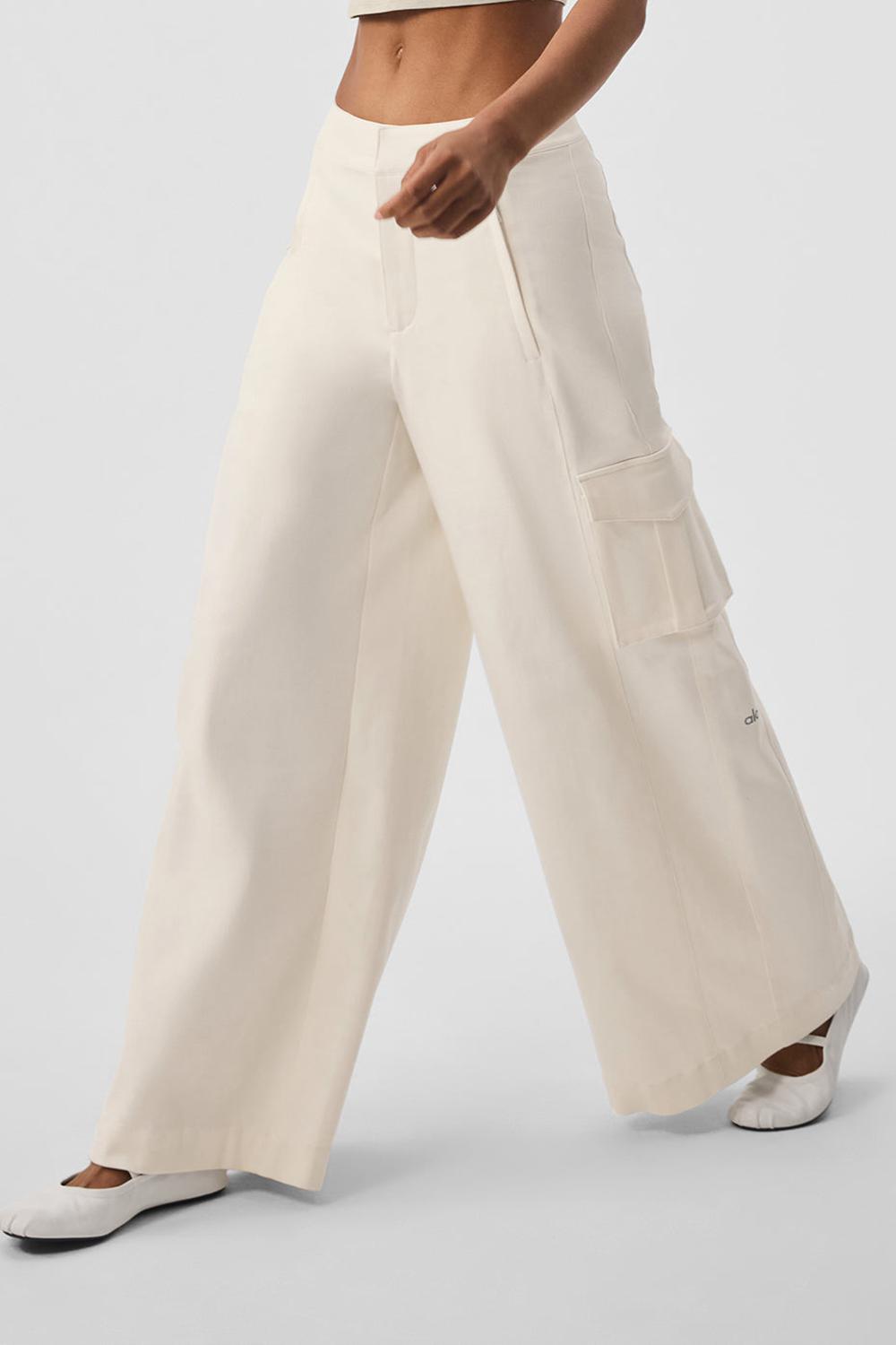 Ivory Women Alo Yoga Show Off Cargo Wide Leg (Regular) Pant | Australia  30975-FARX