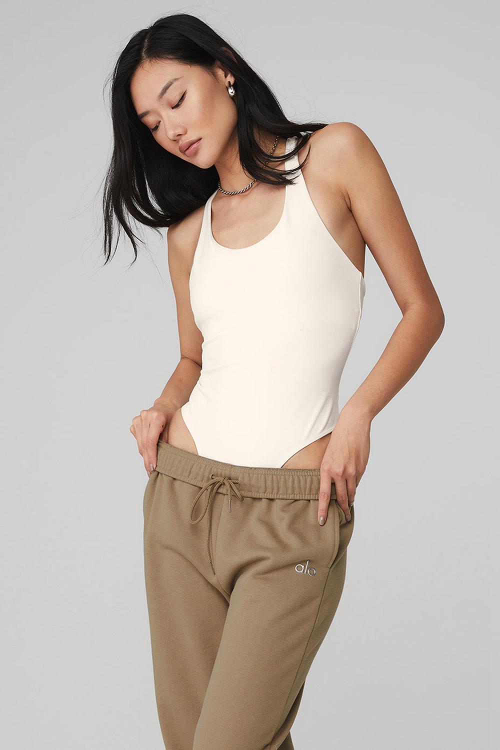 Ivory Women Alo Yoga Sleek Back Bodysuit | Australia  78456-TEHK