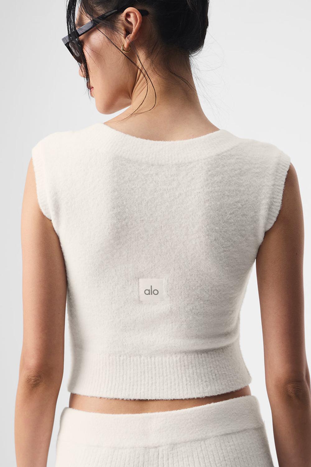 Ivory Women Alo Yoga Snuggle Up Short Sleeve | Australia  68297-NADO