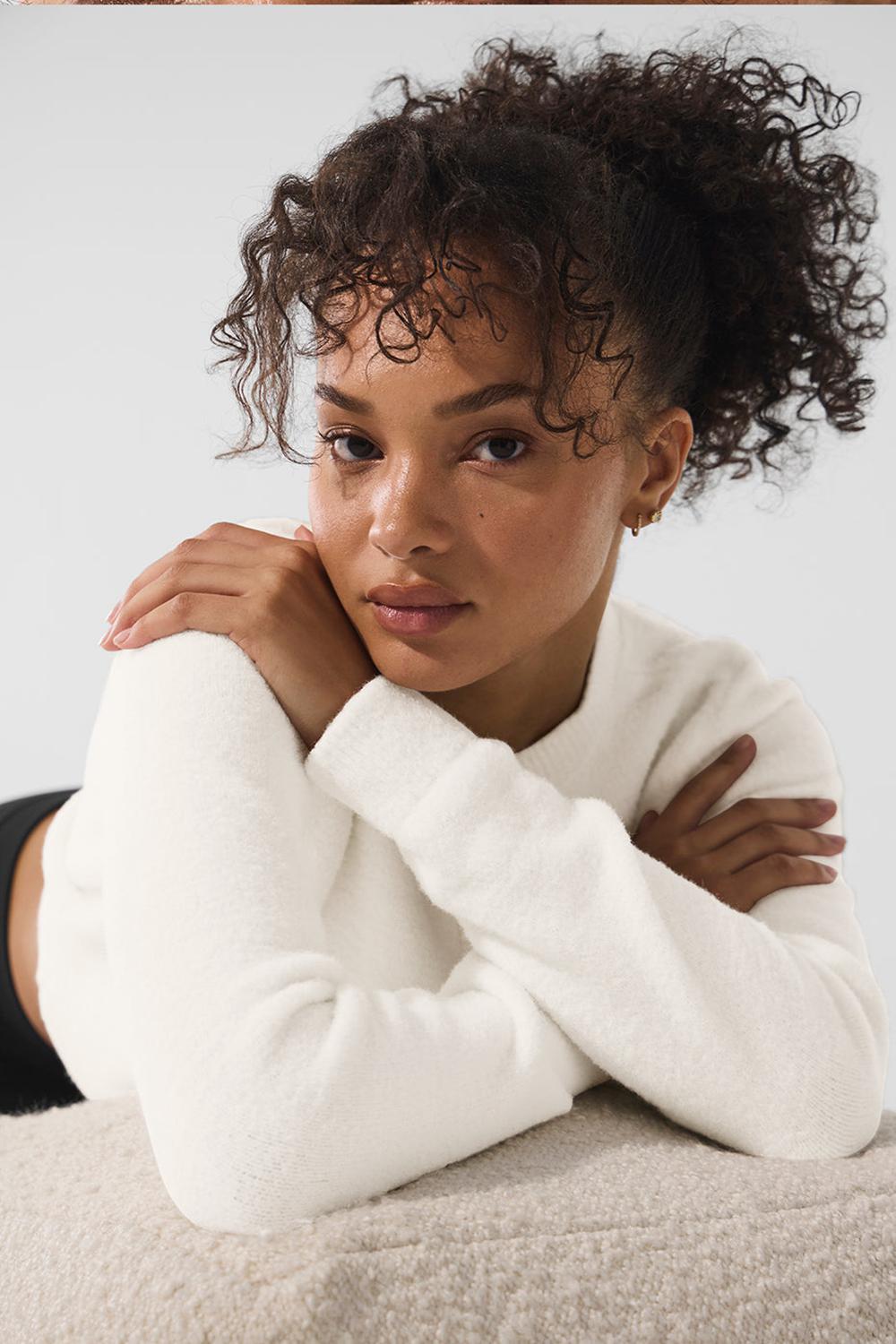 Ivory Women Alo Yoga Snuggle Up Sweater Cropped Cardigan | Australia  75934-JRXF