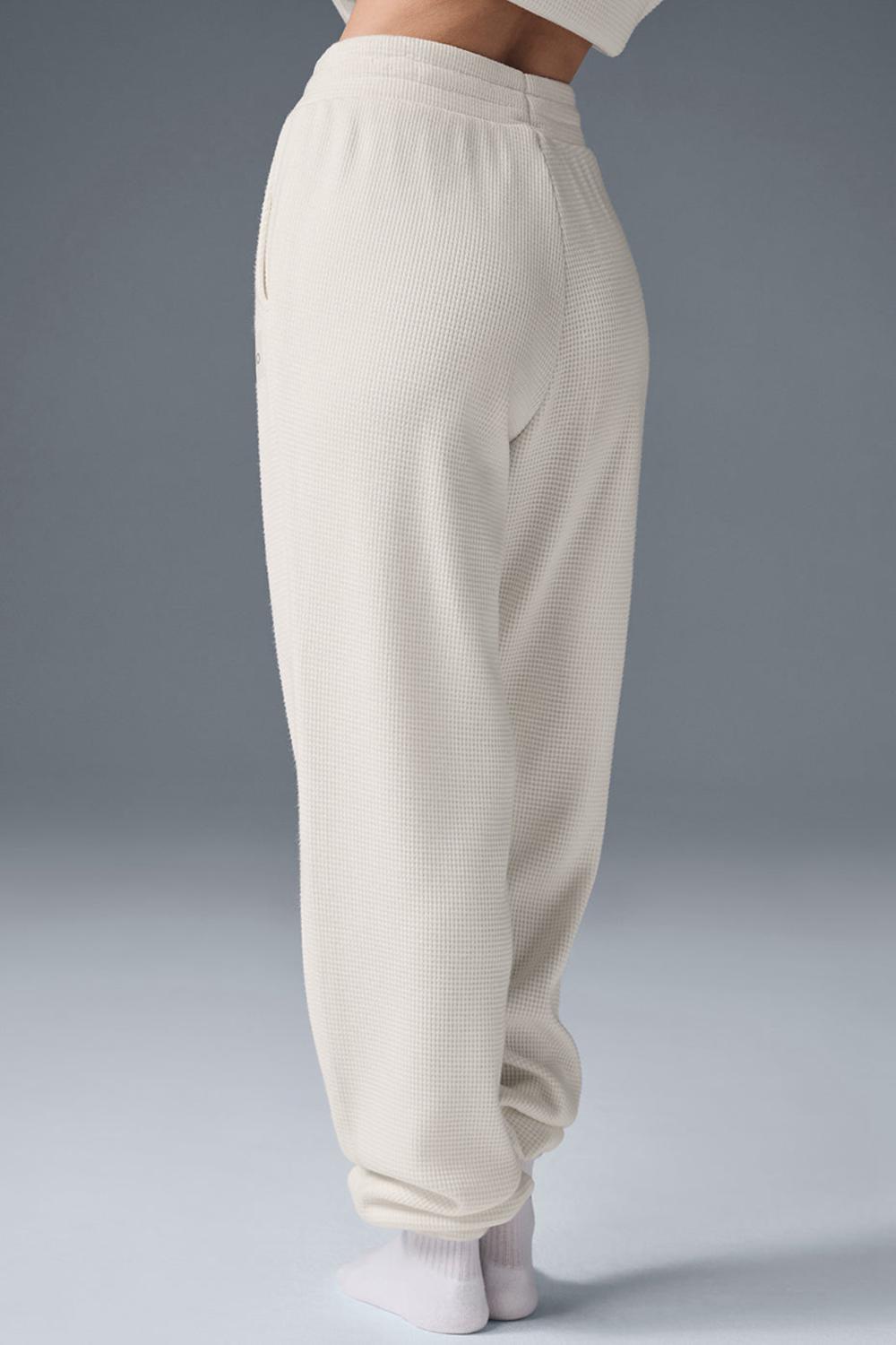 Ivory Women Alo Yoga Waffle Weekend Escape Jogger | Australia  69537-UDNW