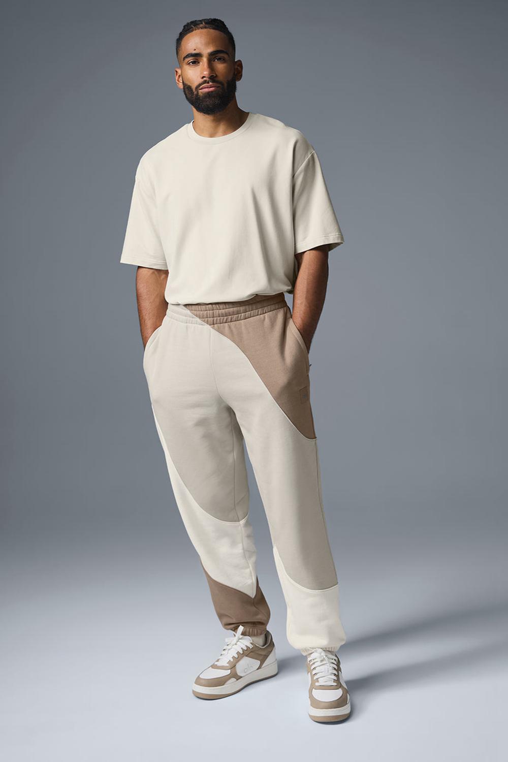 Ivory / Bone / Gravel Men Alo Yoga Make Waves Sweatpant | Australia  74596-DMSF