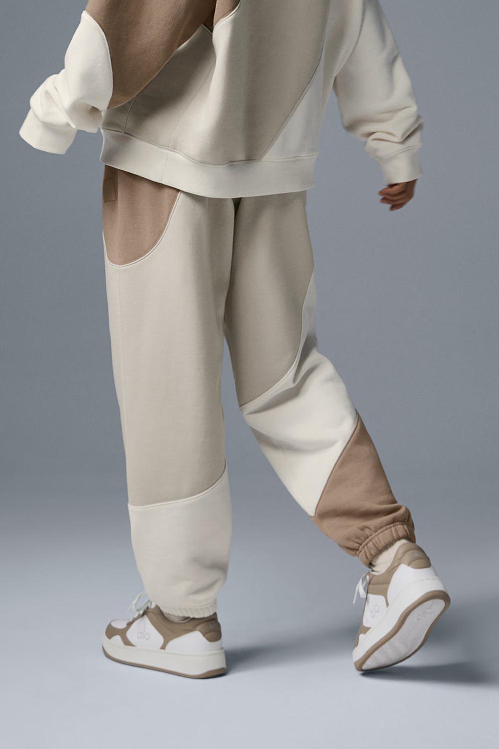 Ivory / Bone / Gravel Women Alo Yoga Make Waves Sweatpant | Australia  68254-TJEK