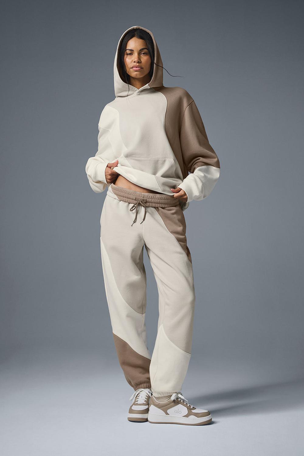 Ivory / Bone / Gravel Women Alo Yoga Make Waves Sweatpant | Australia  68254-TJEK