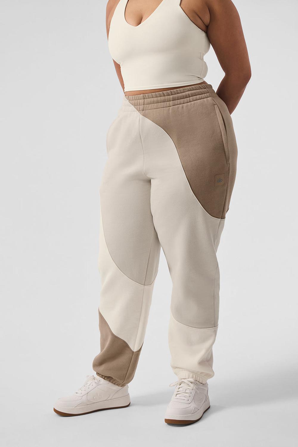 Ivory / Bone / Gravel Women Alo Yoga Make Waves Sweatpant | Australia  68254-TJEK