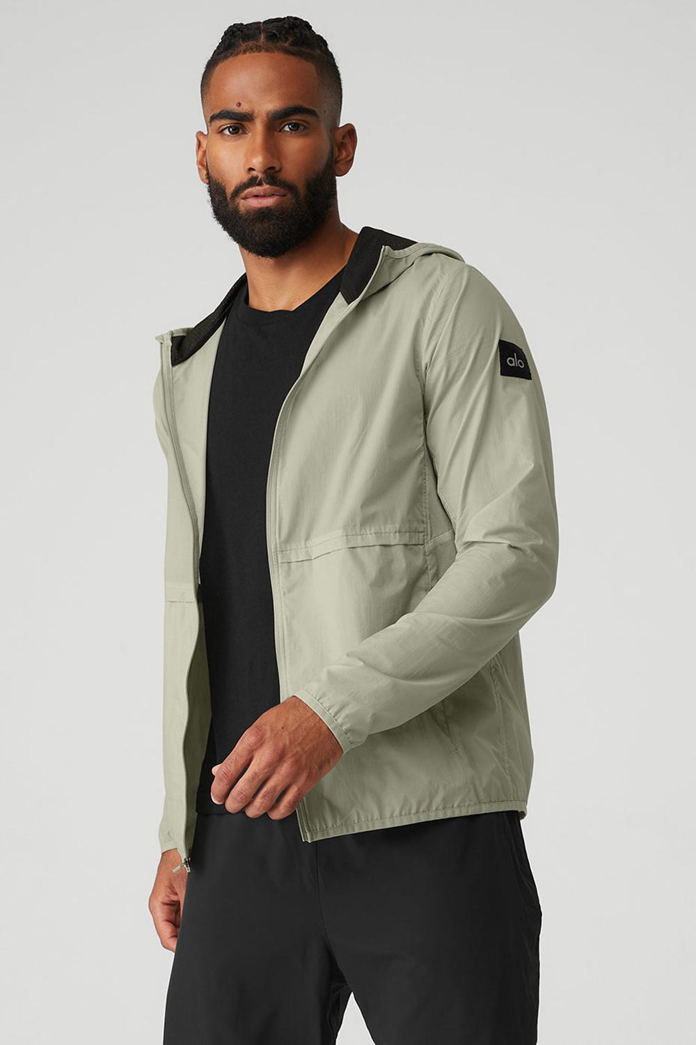 Limestone Men Alo Yoga Repeat Running Jacket | Australia  27640-FHPU