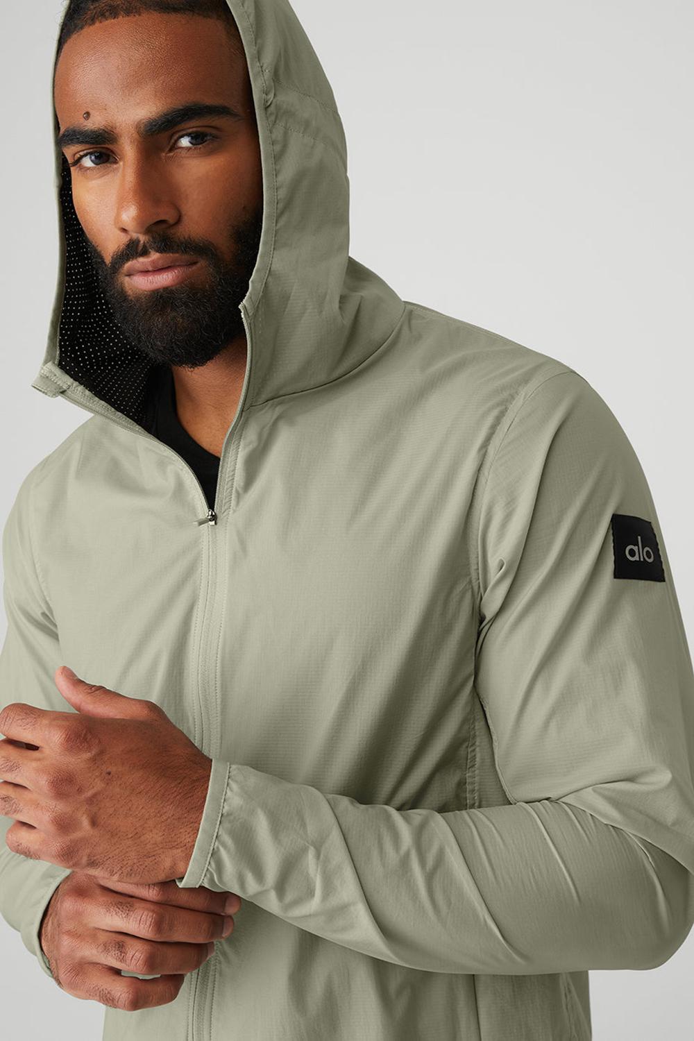 Limestone Men Alo Yoga Repeat Running Jacket | Australia  27640-FHPU
