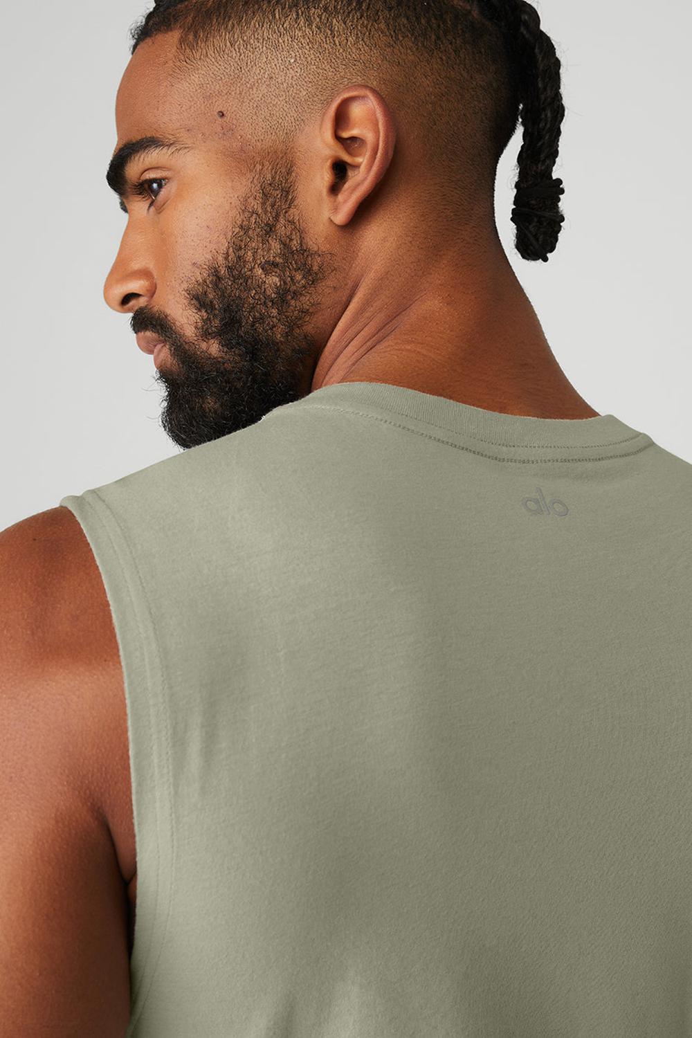 Limestone Men Alo Yoga The Triumph Muscle Tank | Australia  43270-SJZX