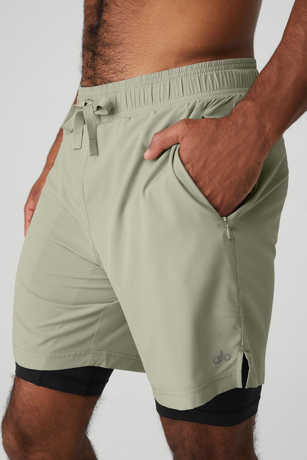 Limestone / Black Men Alo Yoga 7'' Unity 2 In 1 Short | Australia  14560-XLIV
