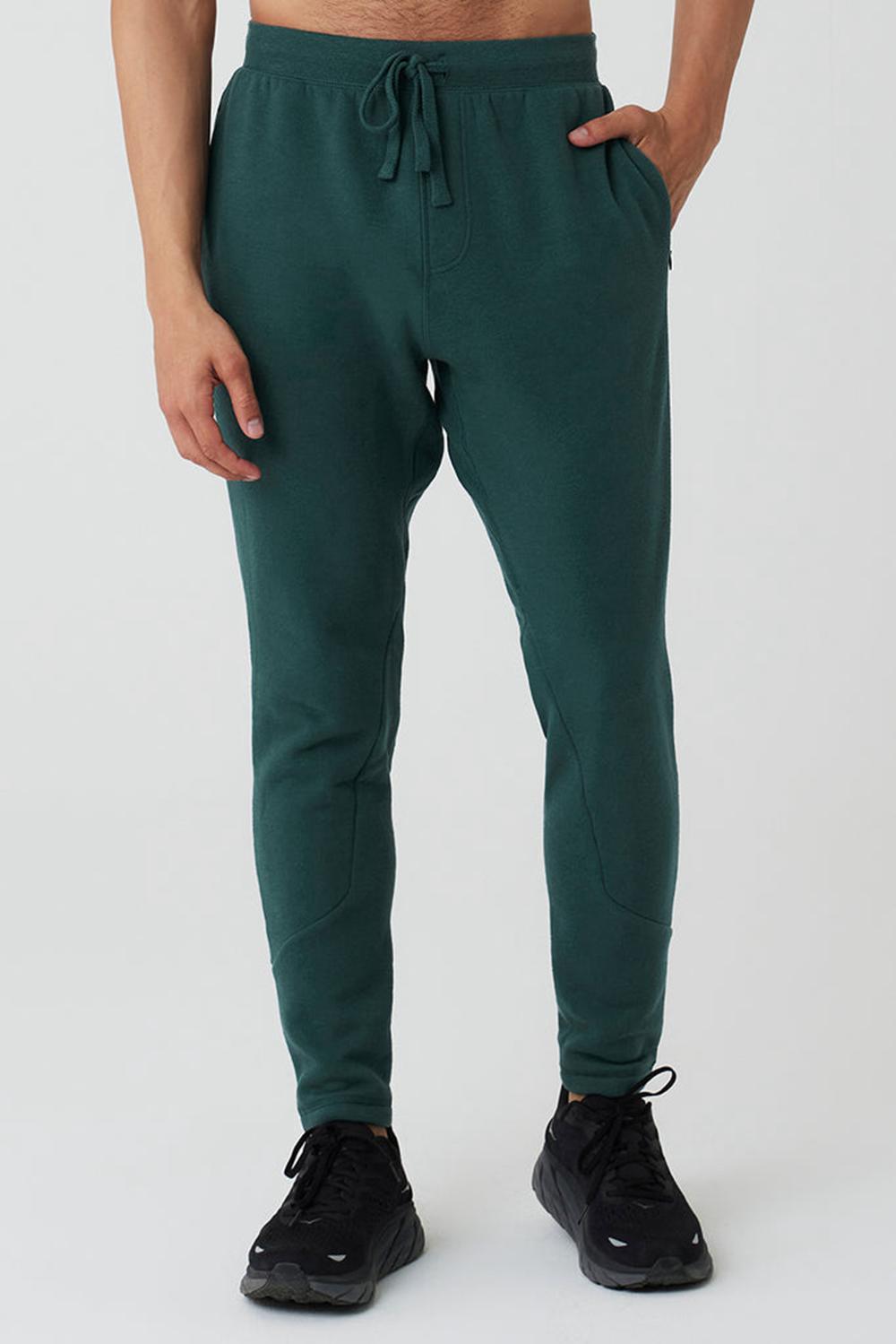 Midnight Green Men Alo Yoga The Triumph Sweatpant | Australia  14835-DLAP