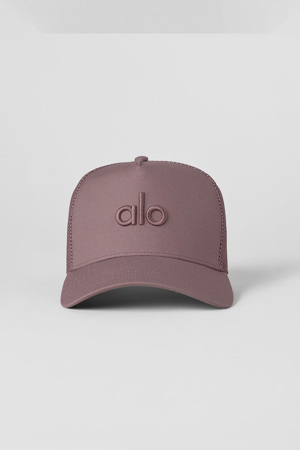 Mushroom Men Alo Yoga District Trucker Hat | Australia  05217-ORNW