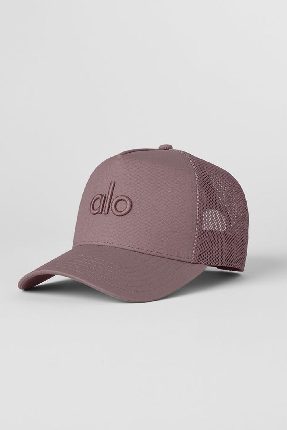 Mushroom Men Alo Yoga District Trucker Hat | Australia  05217-ORNW