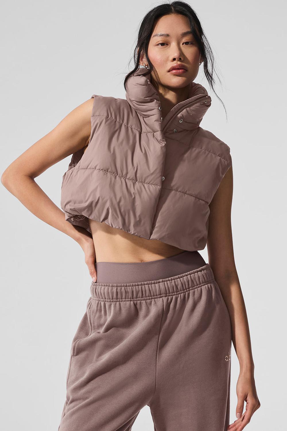 Mushroom Women Alo Yoga Extreme Cropped Gold Rush Puffer Vest | Australia  53064-YJVS