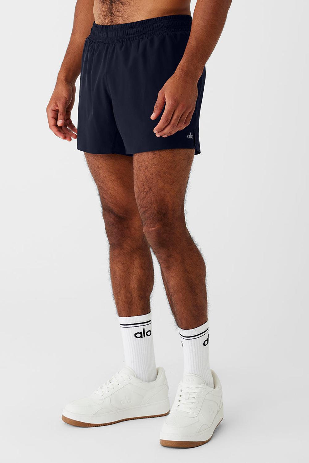 Navy Men Alo Yoga 5
