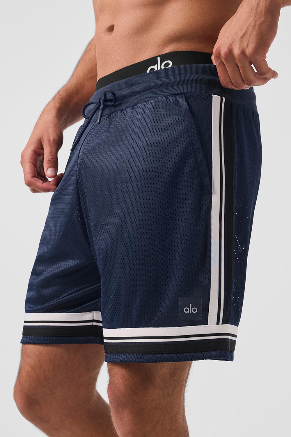 Navy Men Alo Yoga 7