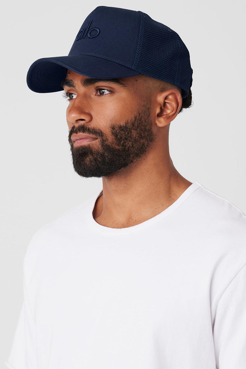 Navy Men Alo Yoga District Trucker Hat | Australia  24078-CRNK