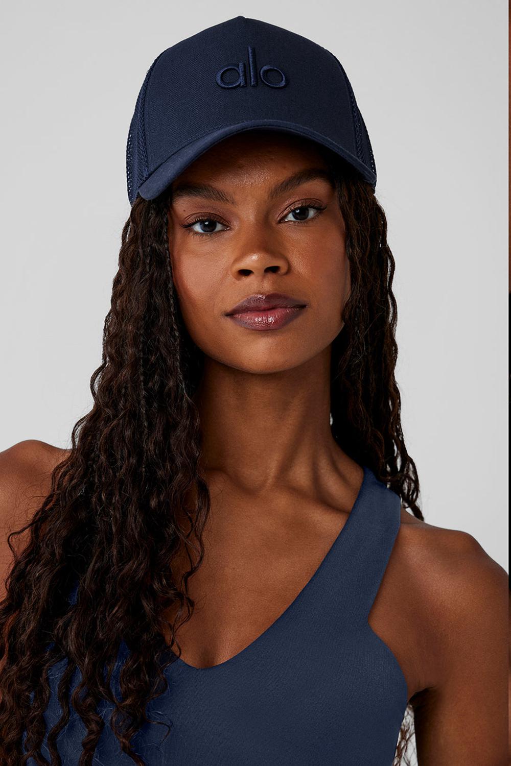 Navy Men Alo Yoga District Trucker Hat | Australia  24078-CRNK