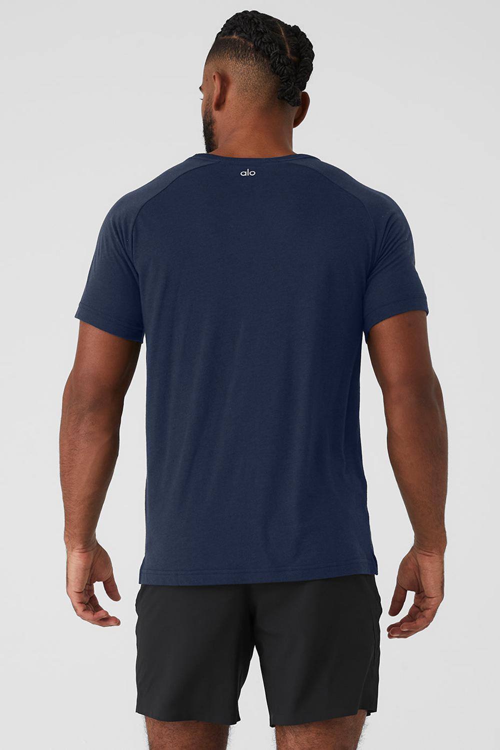 Navy Men Alo Yoga Triumph Raglan Tee | Australia  35402-RHBX