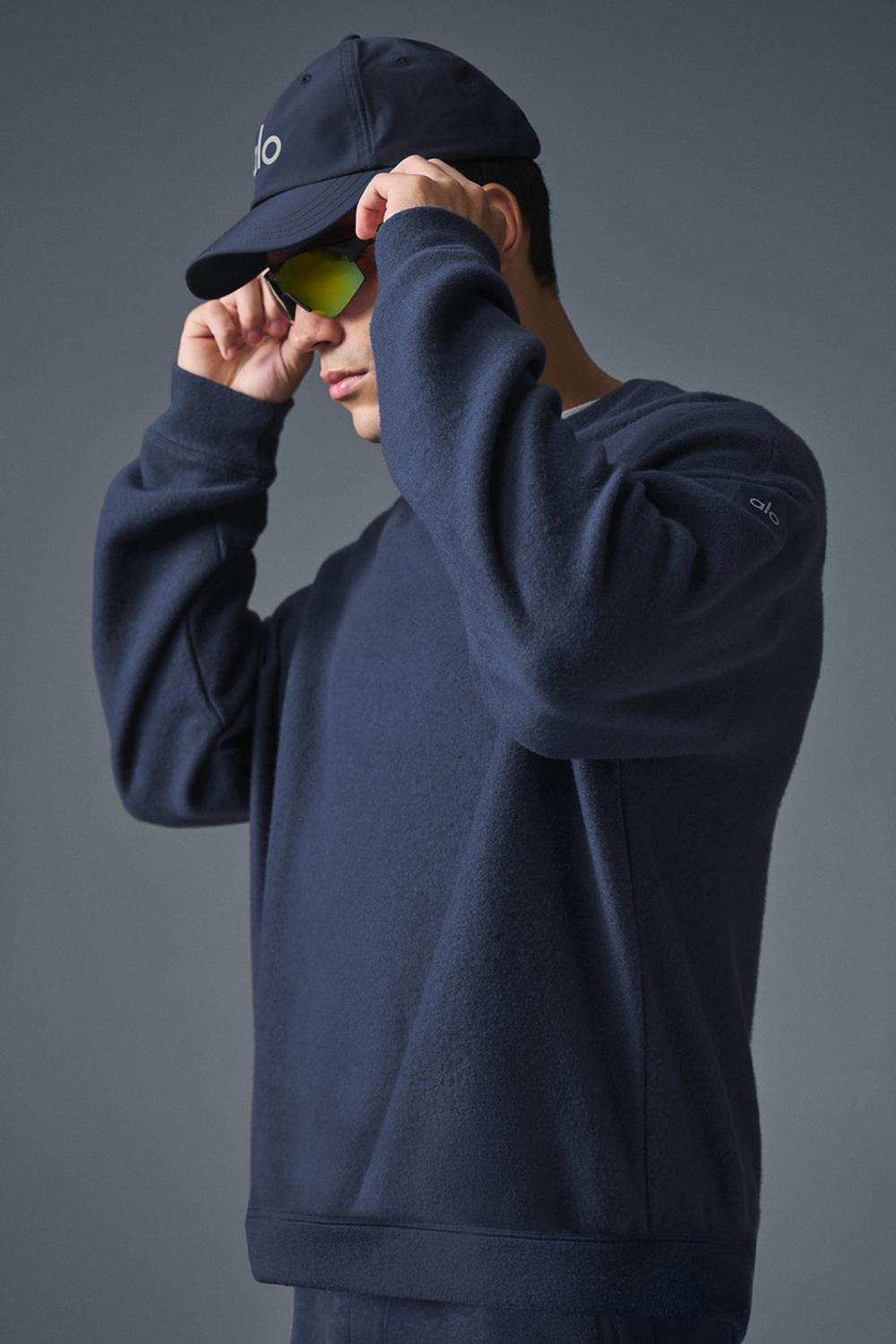 Navy Men Alo Yoga Triumph Restore Crew Neck Sweatshirt | Australia  45029-SCLP