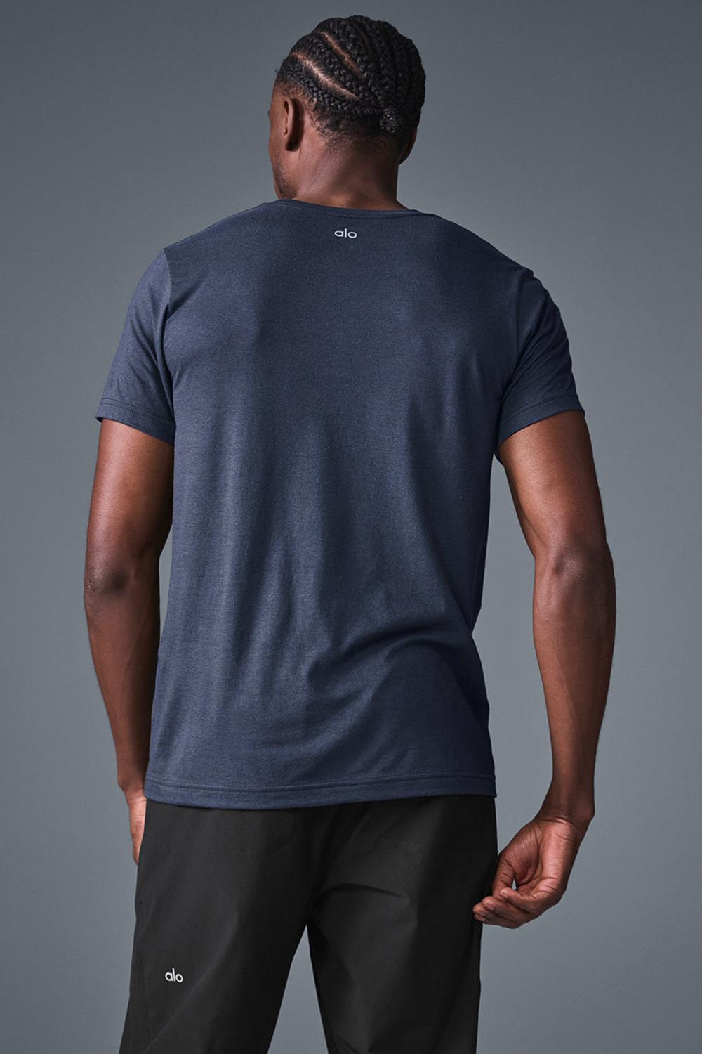 Navy Men Alo Yoga Triumph Tee | Australia  21508-VPZW