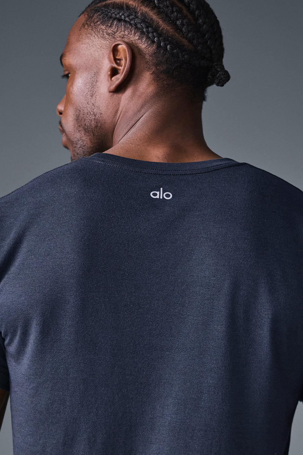 Navy Men Alo Yoga Triumph Tee | Australia  21508-VPZW