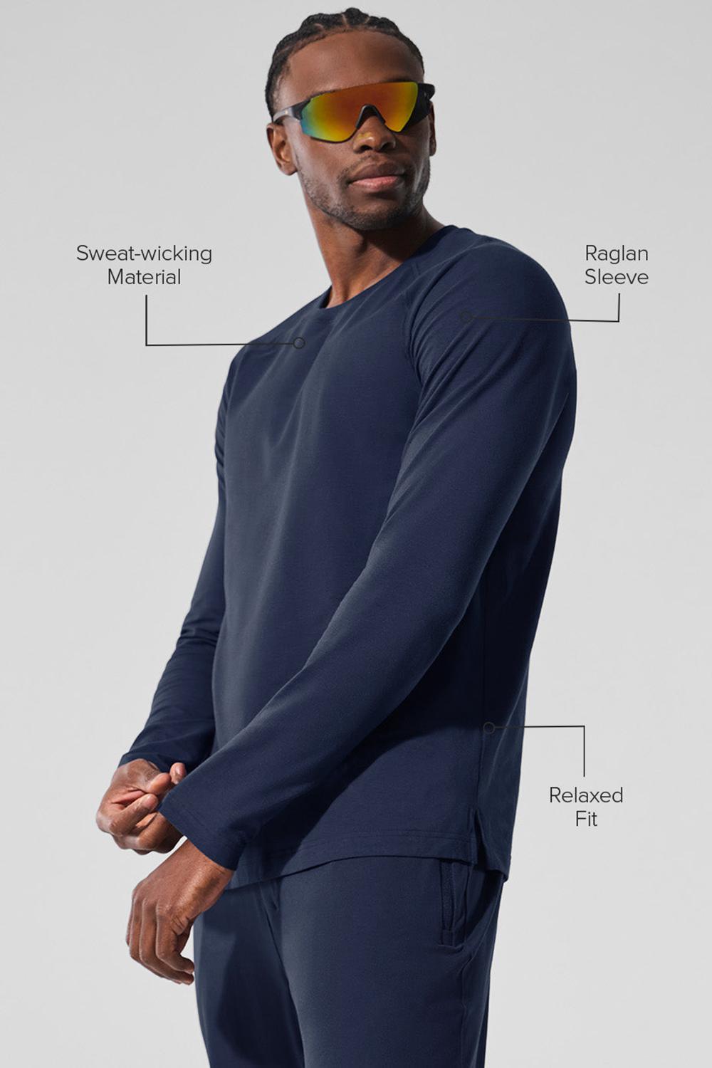 Navy Men Alo Yoga Vapor Crewneck Long Sleeve | Australia  85726-EBNP