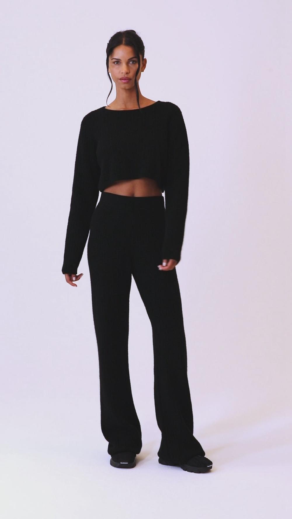 Navy Women Alo Yoga Cashmere Plush Waffle Cropped Long Sleeve | Australia  27813-CLUM
