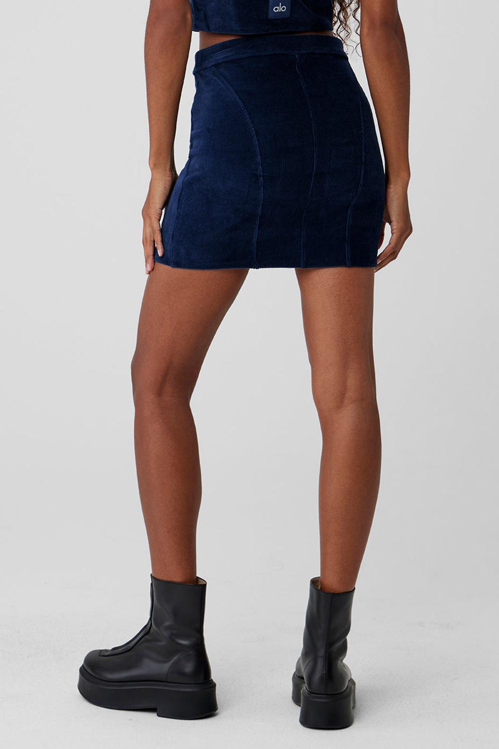 Navy Women Alo Yoga Micro Corduroy Winter Break Mini Skirt | Australia  60891-KYRZ