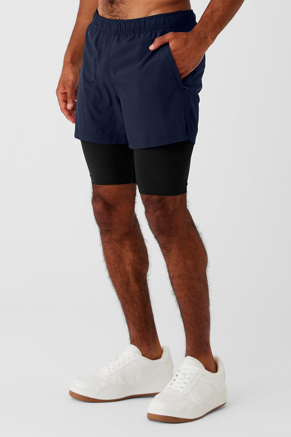 Navy / Black Men Alo Yoga 5