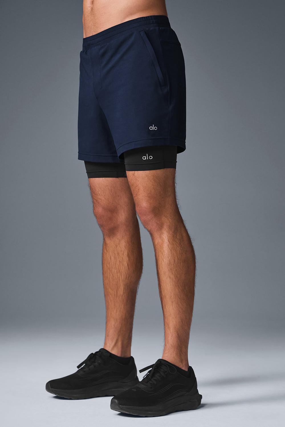 Navy / Black Men Alo Yoga Conquer React 2-In-1 Performance Short | Australia  48127-TXLB