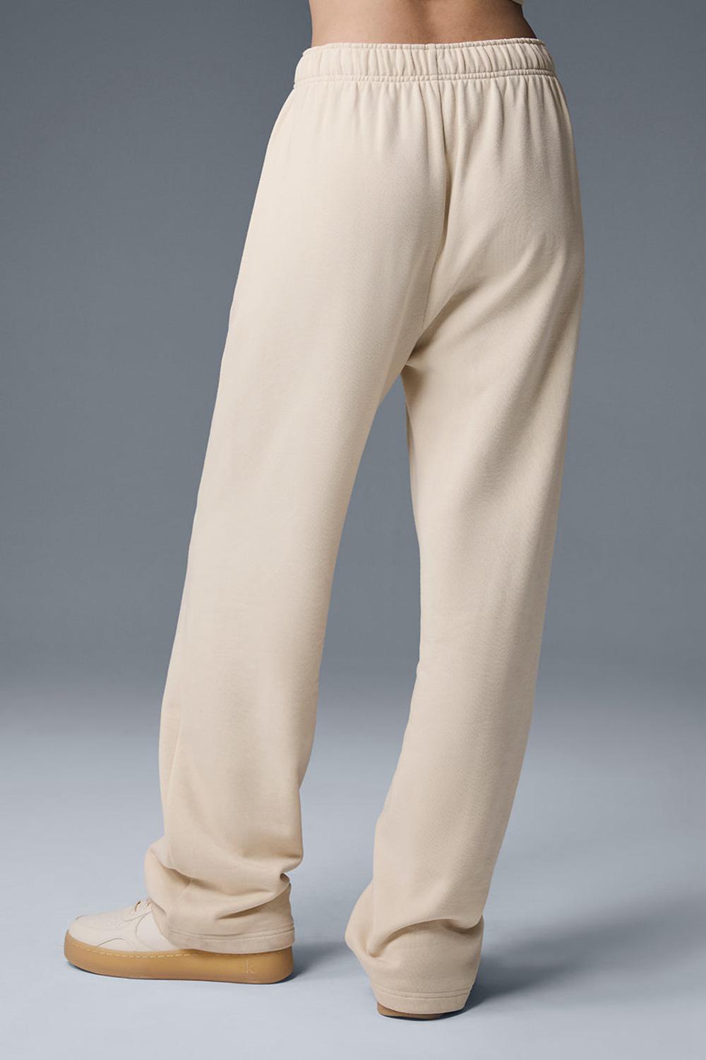 Oat Milk Women Alo Yoga Accolade Straight Leg Sweatpant | Australia  63415-TXPN