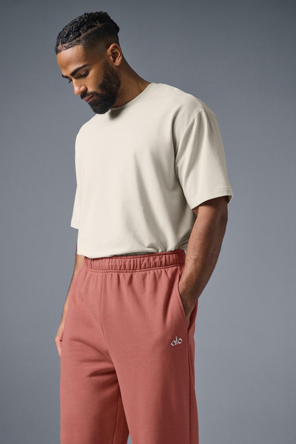 Soft Terracotta Men Alo Yoga Accolade Straight Leg Sweatpant | Australia  23647-HJFM