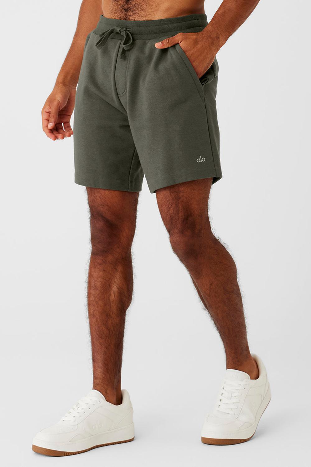 Stealth Green Men Alo Yoga Chill Short | Australia  13870-EIJM