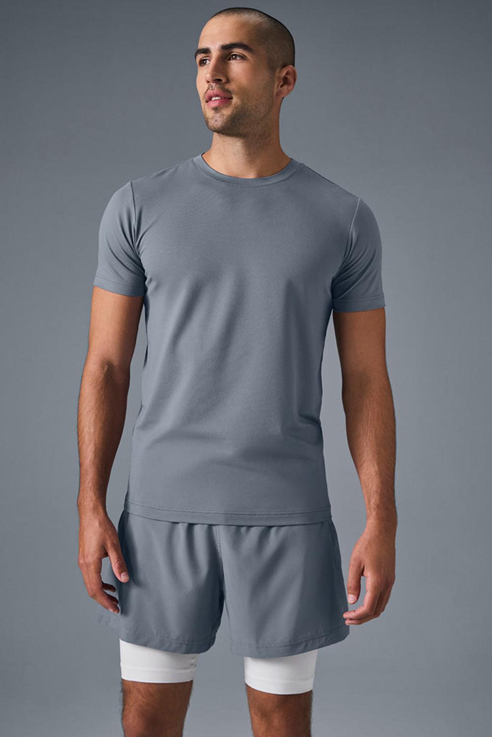 Steel Grey Men Alo Yoga Conquer Reform Crewneck Sleeve Short Sleeve | Australia  32514-JKPB
