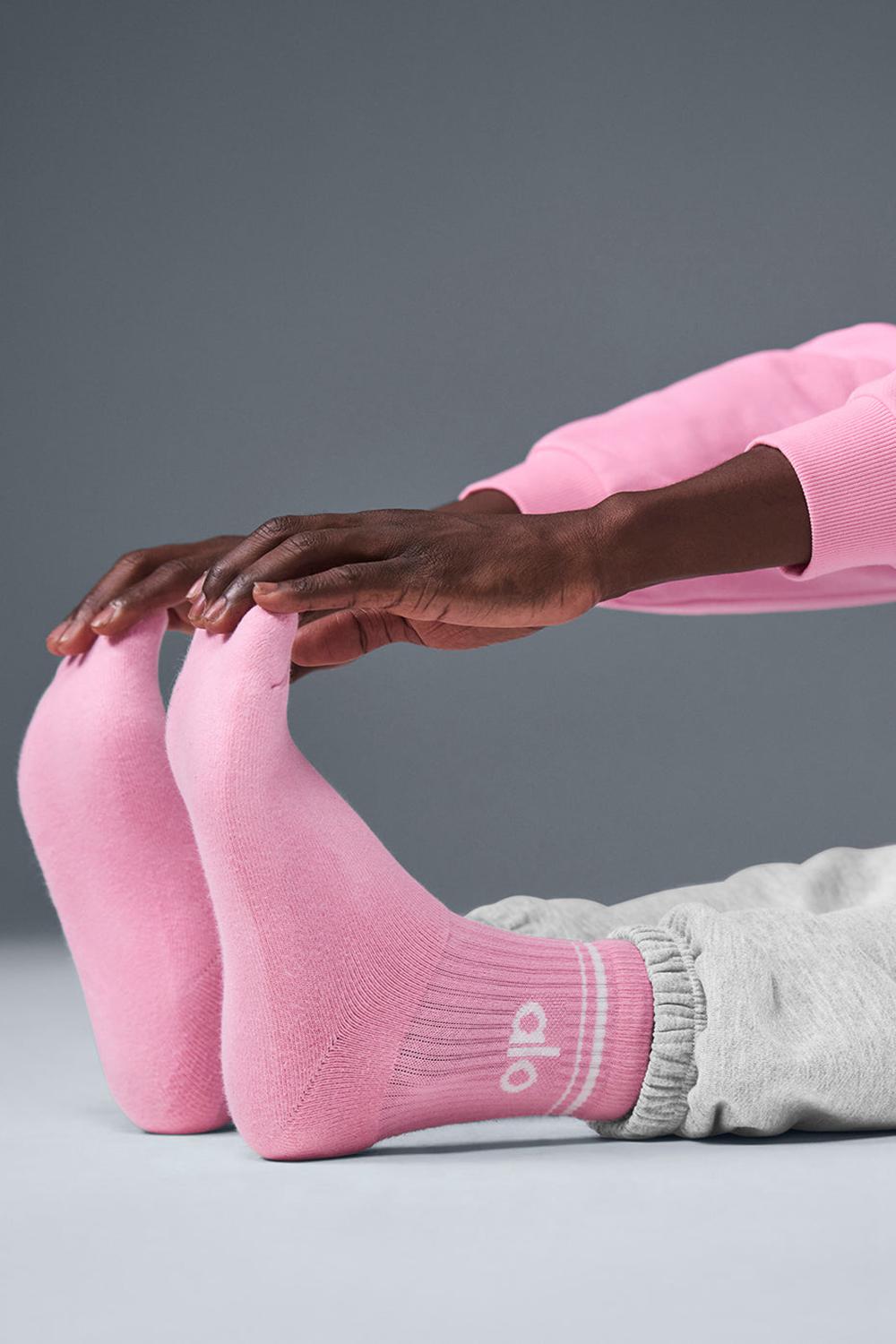 Sweet Pink / White Women Alo Yoga Unisex Half-Crew Throwback Sock | Australia  14278-UADQ