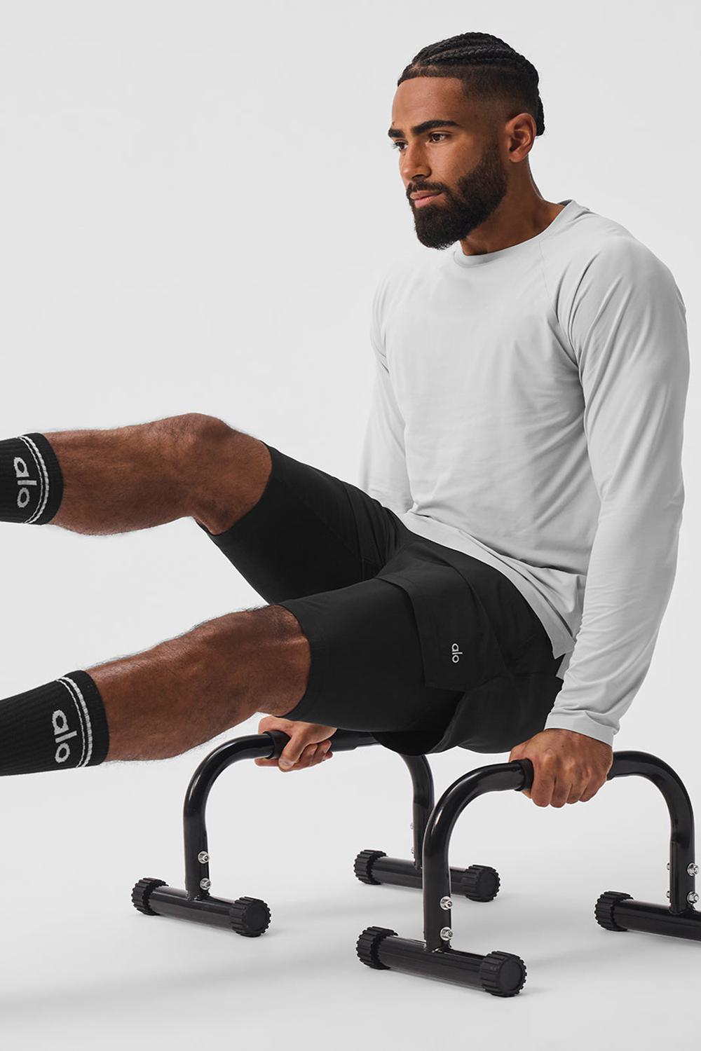 Titanium Men Alo Yoga Idol Long Sleeve Performance Tee | Australia  25381-NKMW