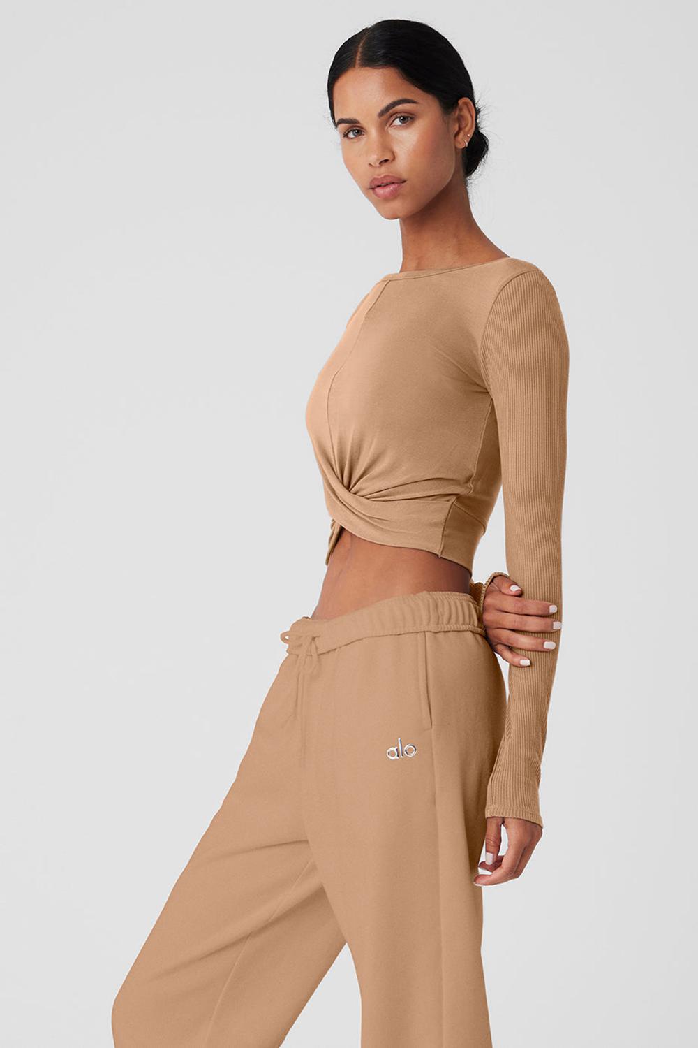 Toasted Almond Women Alo Yoga Cover Top Long Sleeve | Australia  82067-EQVJ