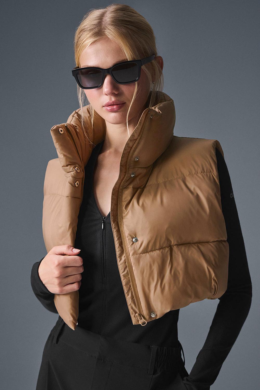 Toasted Almond Women Alo Yoga Cropped Gold Rush Puffer Vest | Australia  15246-FJEC