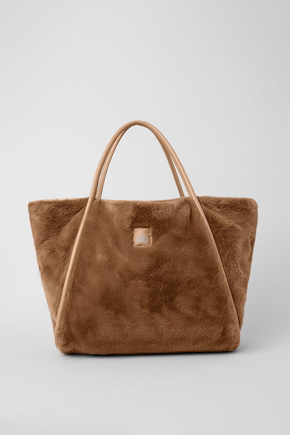 Toasted Almond Women Alo Yoga Faux Fur Tote Bag | Australia  71240-TKDB