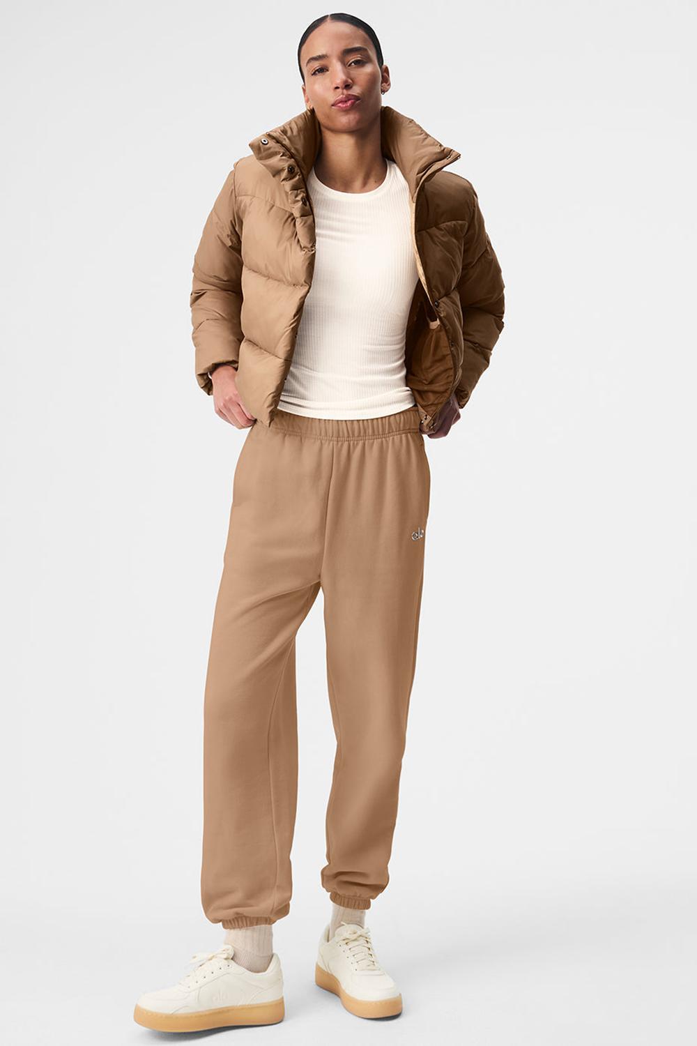 Toasted Almond Women Alo Yoga Gold Rush Puffer Jacket | Australia  38052-BTQX