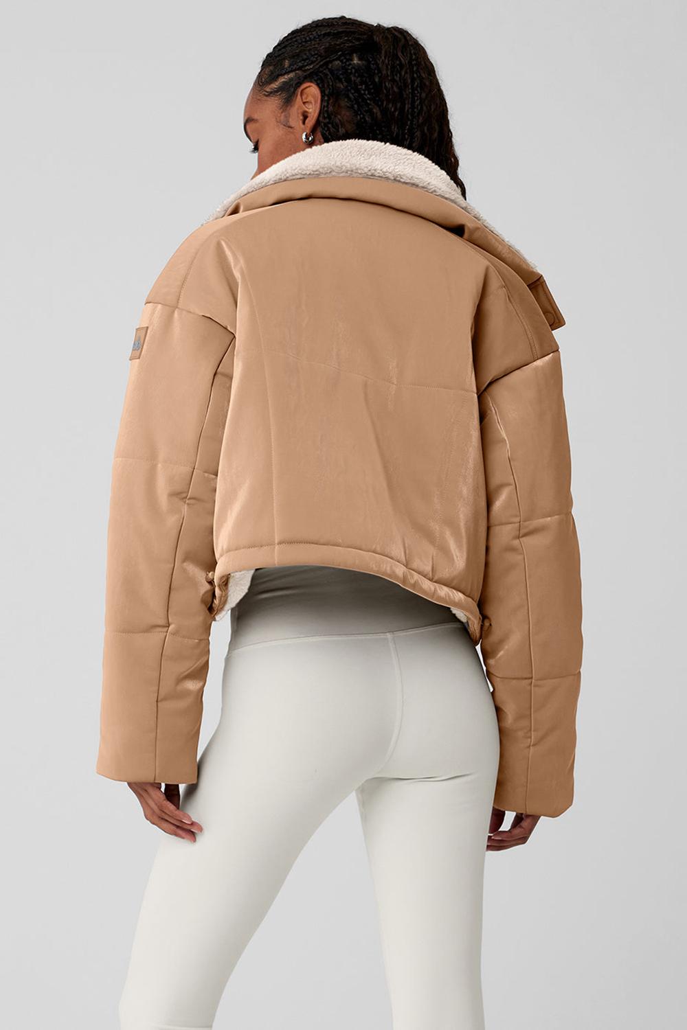 Toasted Almond Women Alo Yoga Orion Cropped Puffer Jacket | Australia  57042-QWTE