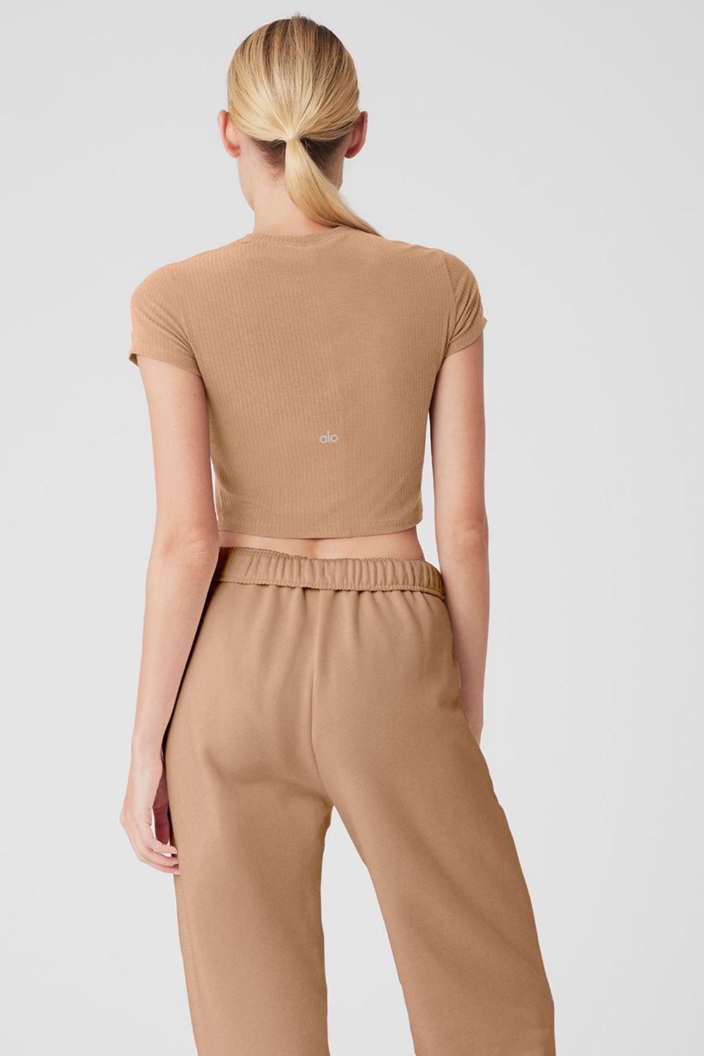 Toasted Almond Women Alo Yoga Ribbed Sea Coast Cropped Sleeve Tee | Australia  36548-MBJV