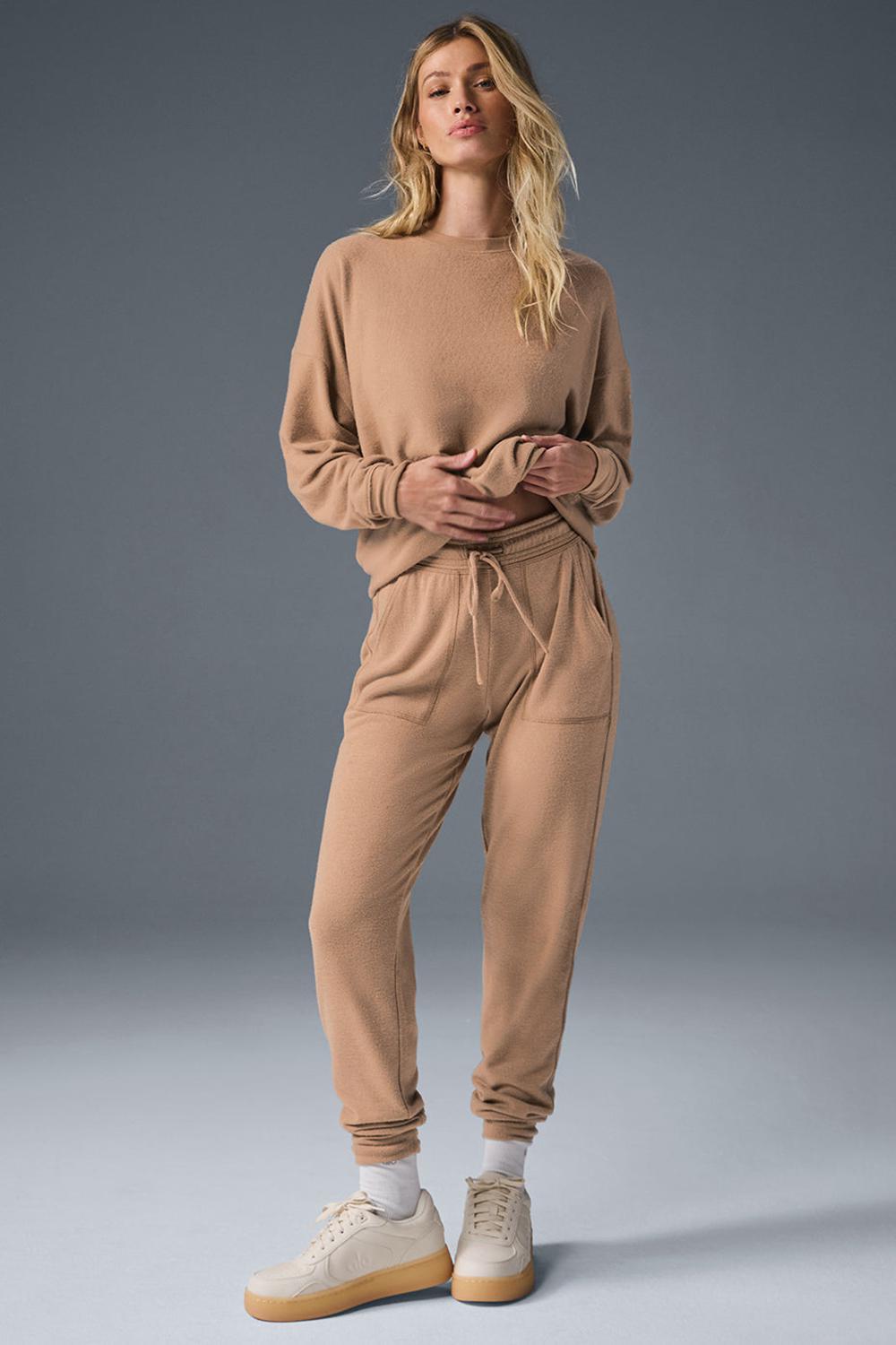 Toasted Almond Women Alo Yoga Soho Sweatpant | Australia  69872-IEZO