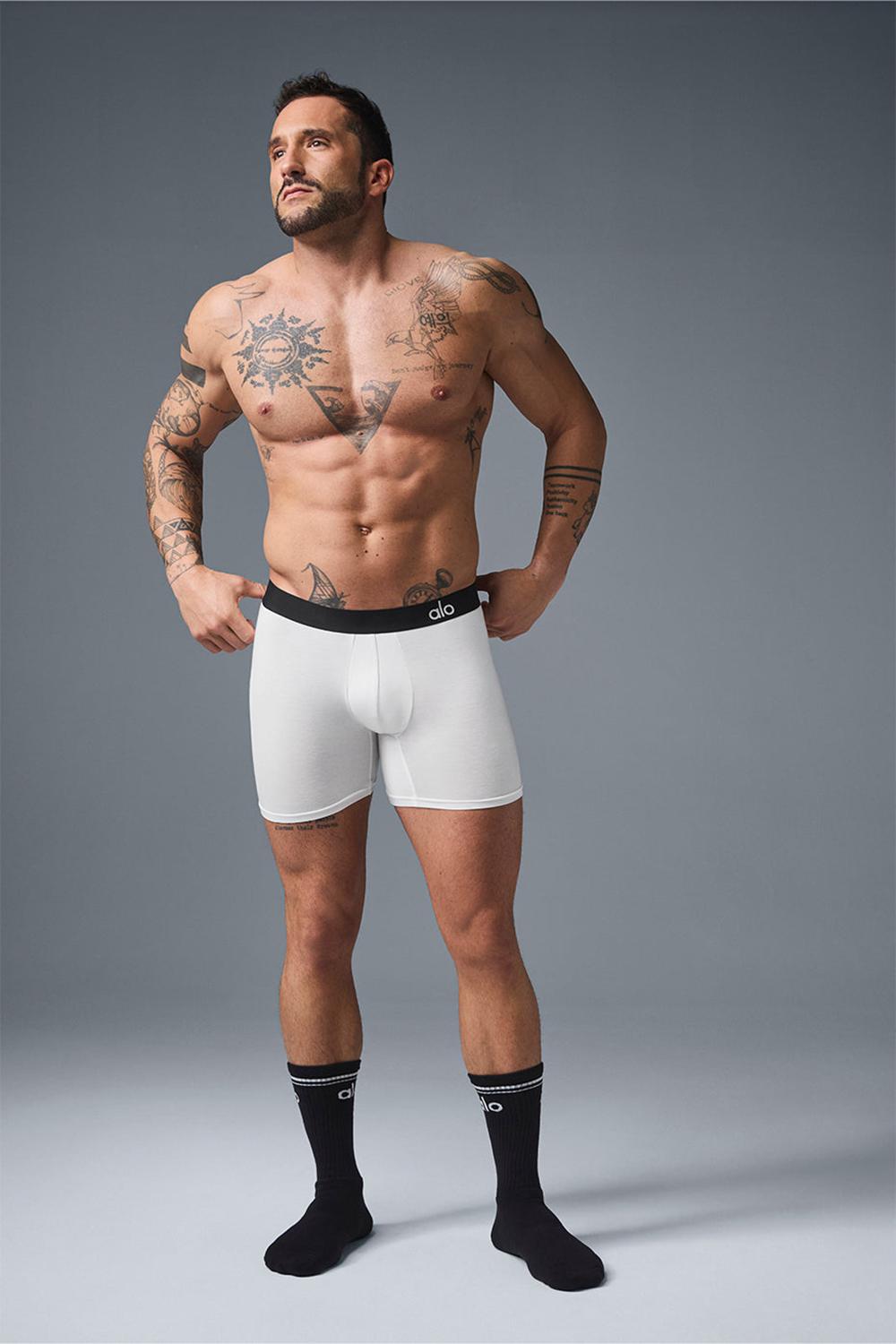 White Men Alo Yoga Day and Night Boxer | Australia  95831-TBRL