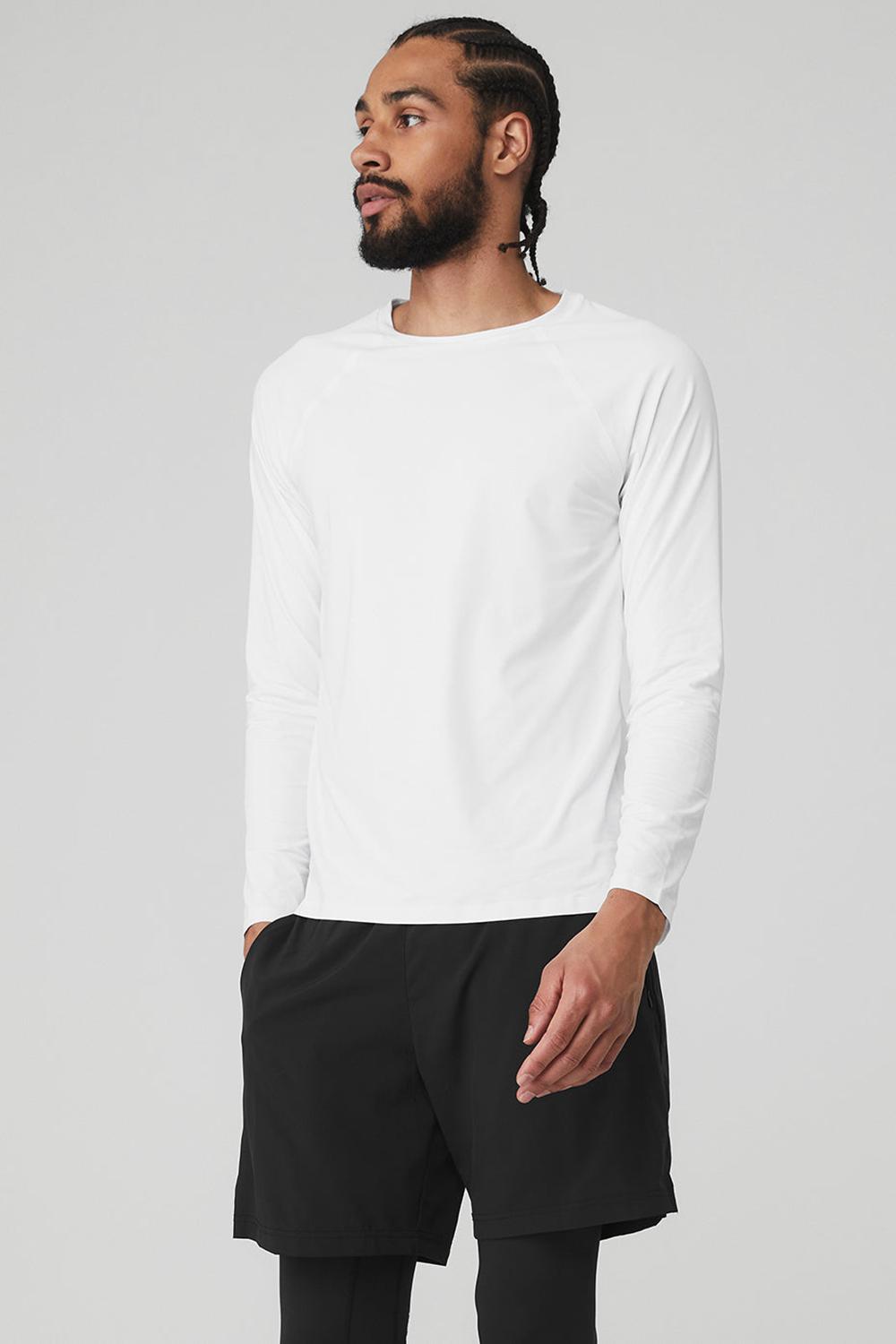 White Men Alo Yoga Idol Long Sleeve Performance Tee | Australia  13470-WNKL