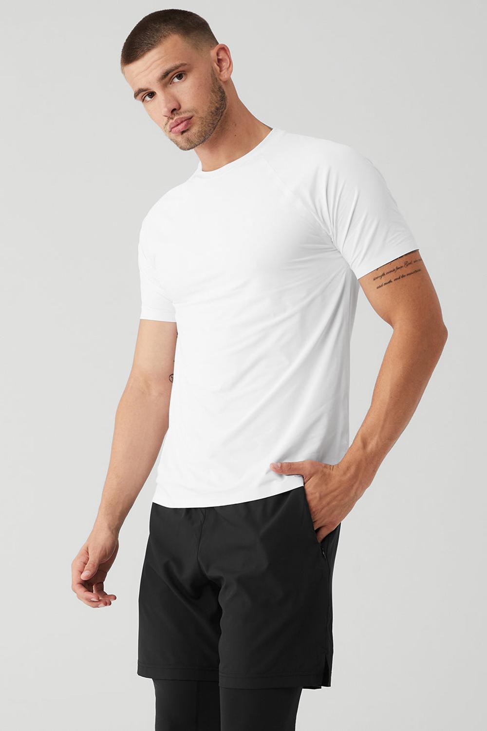 White Men Alo Yoga Idol Performance Tee | Australia  72695-JNAZ